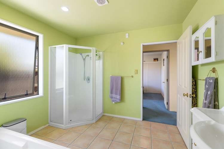 21 Springs Road Hornby_10