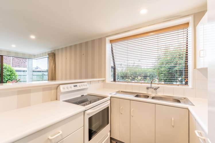 6 Orielton Place Gleniti_1