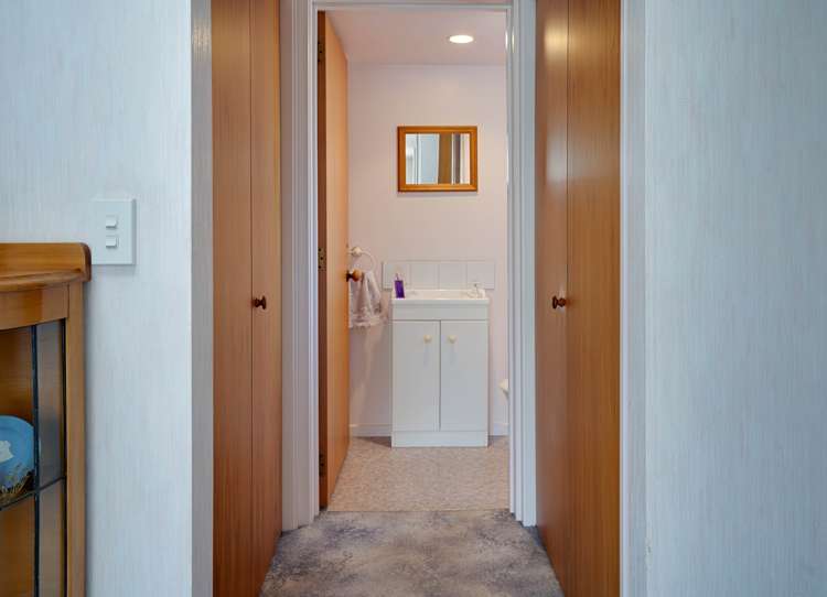 3 Highgrove Way The Wood_8