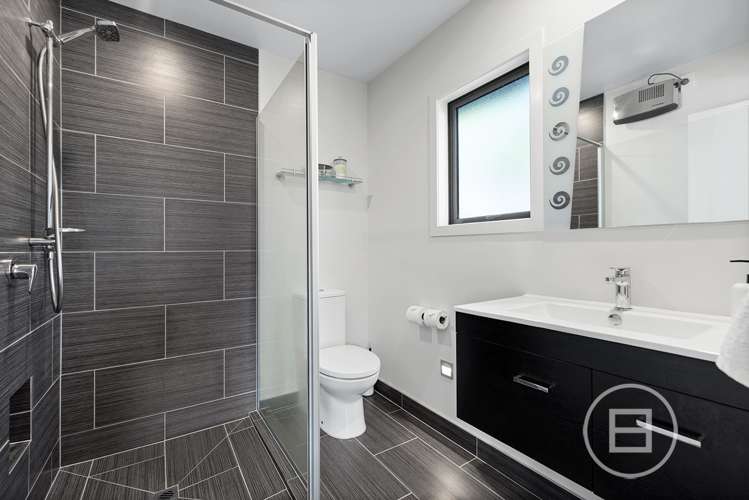 18 Hope Avenue Dalefield/Wakatipu Basin_10