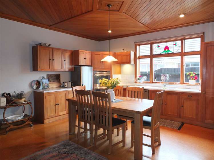 1 Saint Johns Avenue Highfield_5