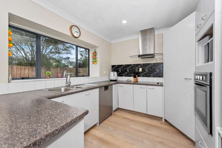 7 Plymouth Place Fairview Downs_5
