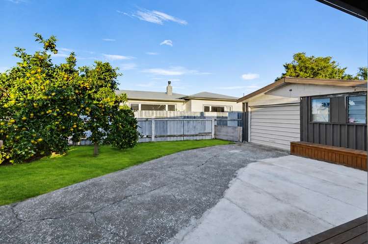 77 Avondale Road Taradale_14