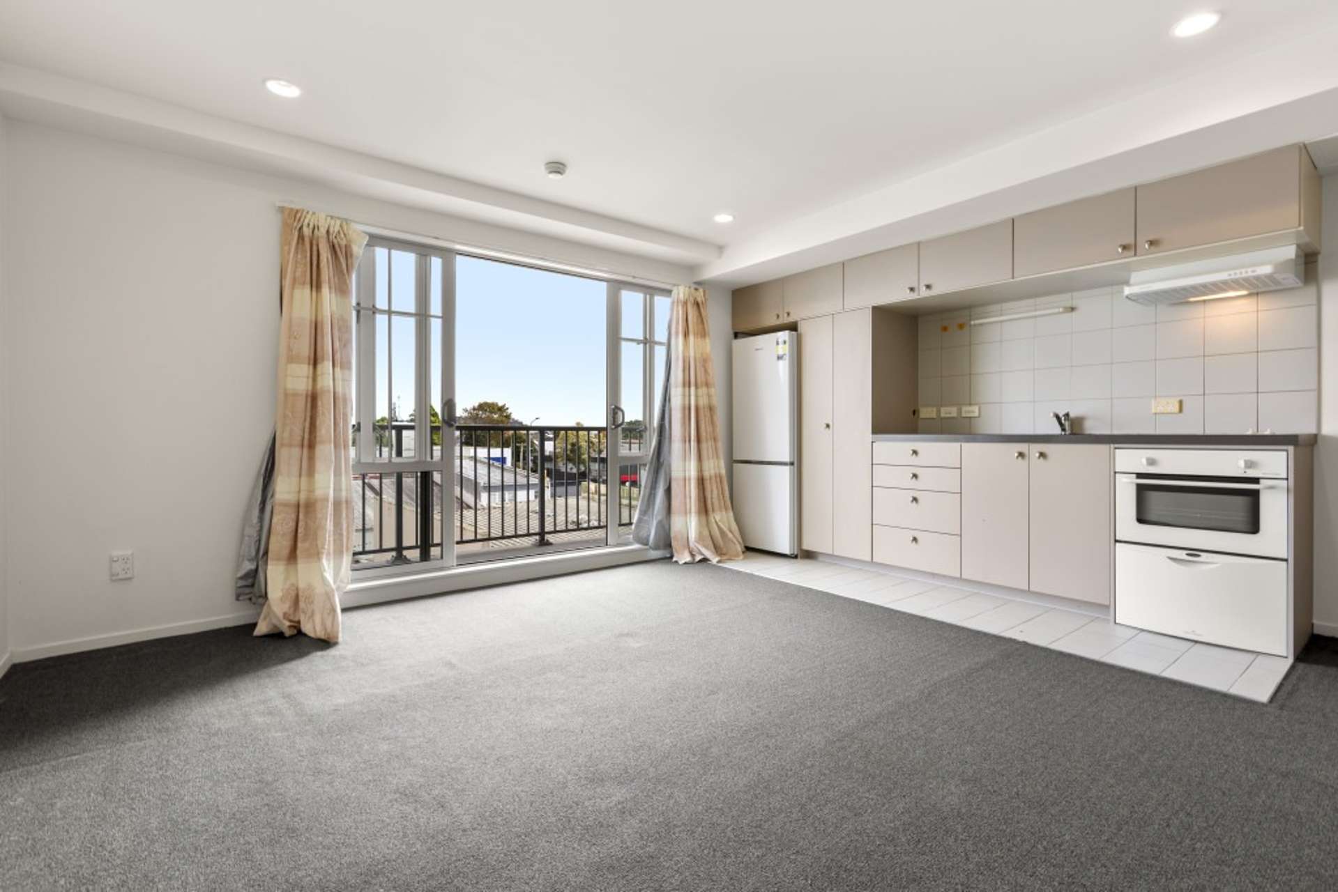 3k/3 Keystone Avenue Mount Roskill_0