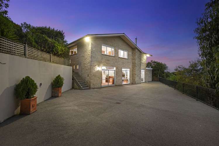 1/32 Takahe Drive Cashmere_1