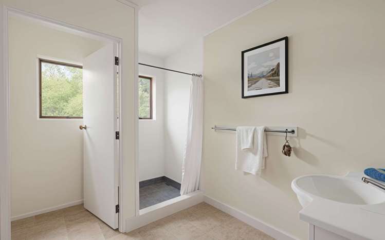 14b Kauri Drive Waiuku_11