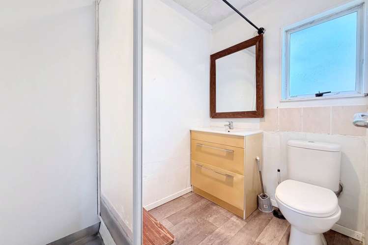 3/9 Robertson Road Favona_7