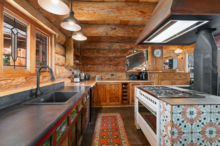 123 Hillview Road Alexandra_12