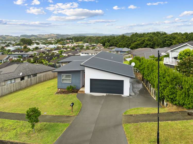 74 Pebble Beach Boulevard Kamo_23