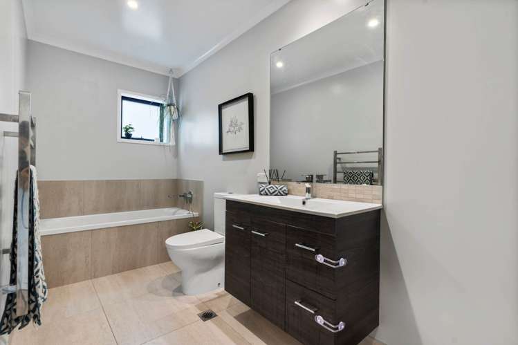 137 Hobsonville Point Road Hobsonville_7