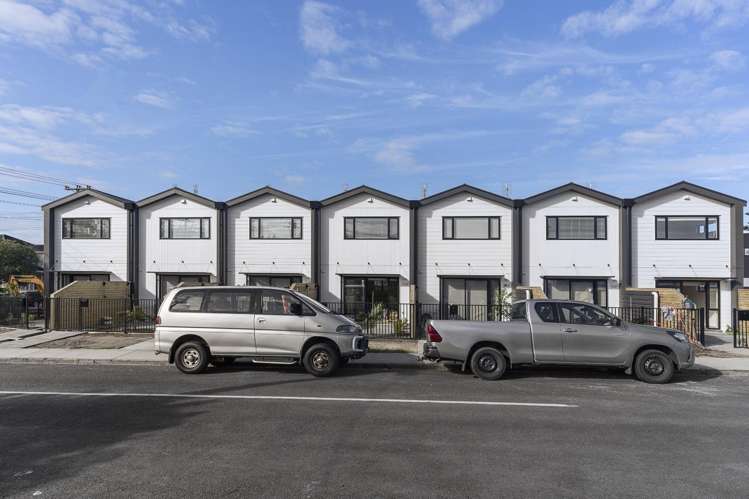 2a Stokes Avenue Te Atatu Peninsula_10