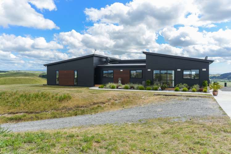 71 Pirau Road Fernhill_0