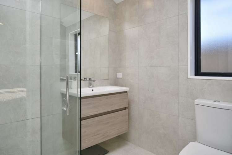 3 Woodford Avenue Woodend_11