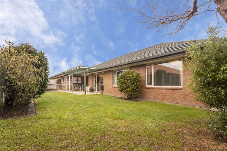 29B Loughton Street Burwood_11