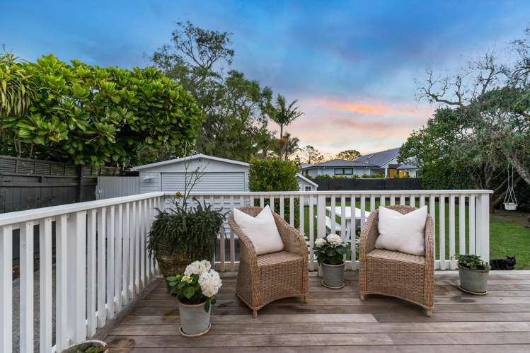 12 Crocombe Crescent Beach Haven_19