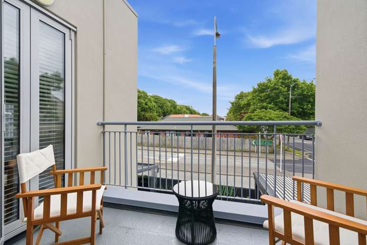 19 Whiteleigh Avenue Addington_7