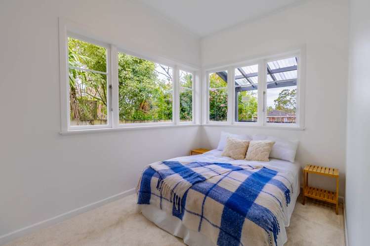 2 Riverpark Crescent Henderson_7