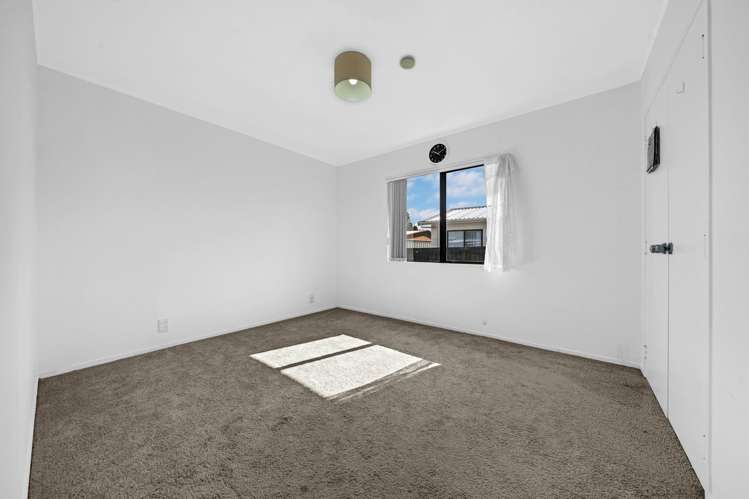 2/30 Gloucester Road Manurewa_13