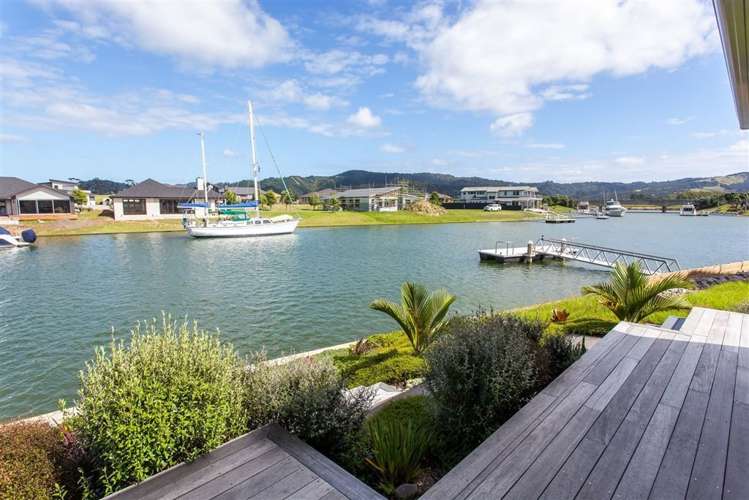 27 Aquila Drive Whitianga_24