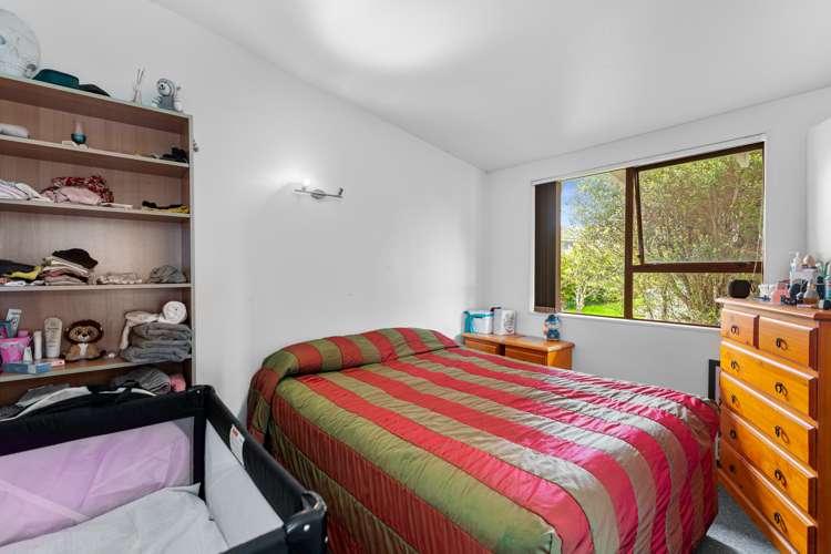 1 Cron Avenue Te Atatu South_9