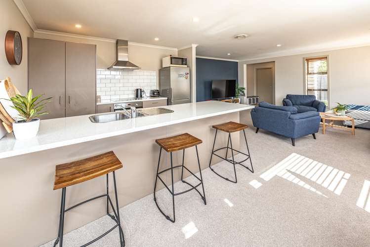 61a Surrey Road Springvale_4