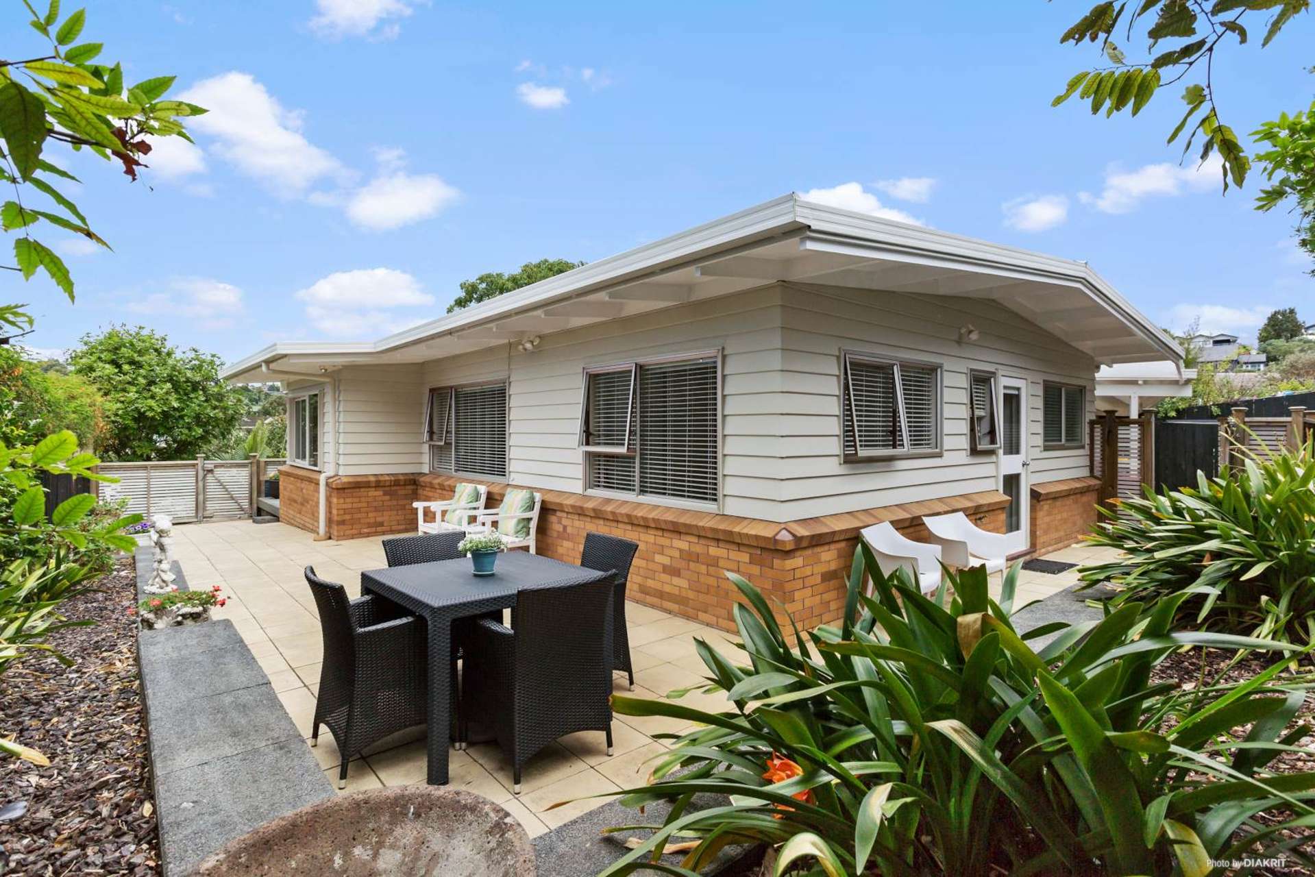 2/3 John Downs Drive Browns Bay_0