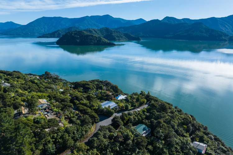 3 Lawrence Road Kenepuru Sound_4