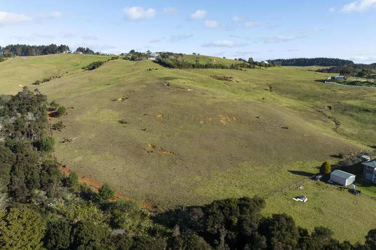 54 Morey Road Cable Bay_11