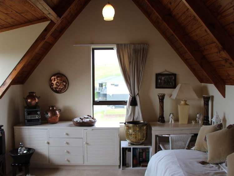 Stratford Drive Cable Bay_10