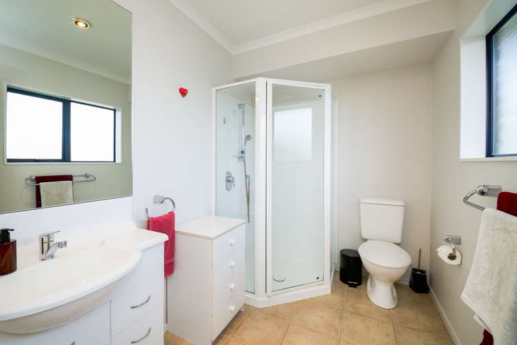 10 Ursula Drive Feilding_13