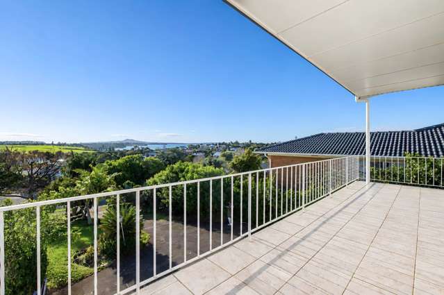6 Nickleby Place Mellons Bay_1