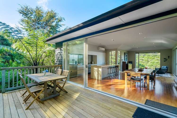 9 Herrings Cove Place Titirangi_7