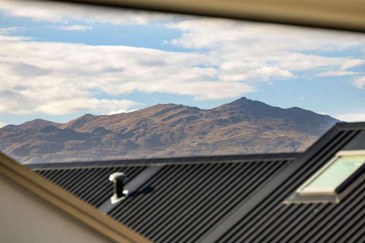 8 Spur Ridge Rise, Hanley's Farm Jacks Point_30