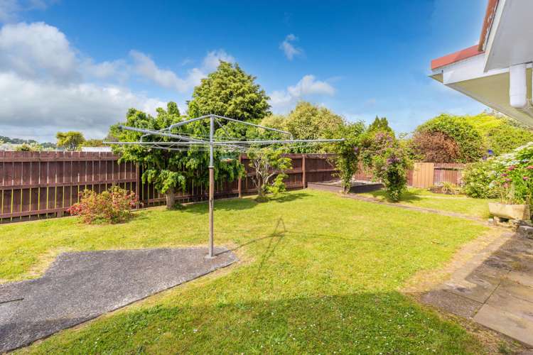 107 Lewis Street Glenview_21