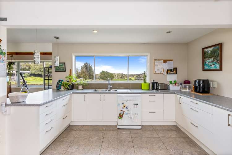 49 Tawa Road Kumeu_9