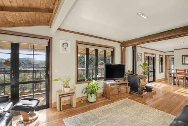 2/99 Horoeka Street Stokes Valley_10