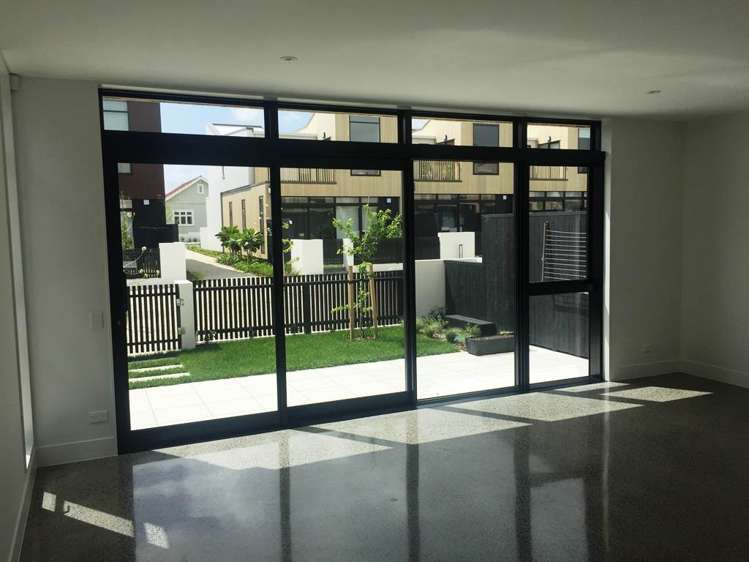 11 Nevill Road Hobsonville_5