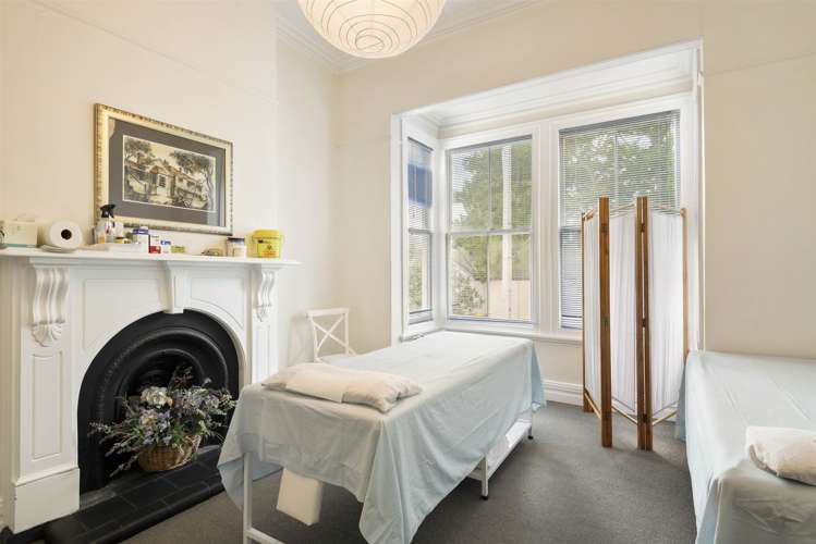 235 Onewa Road Birkenhead_14