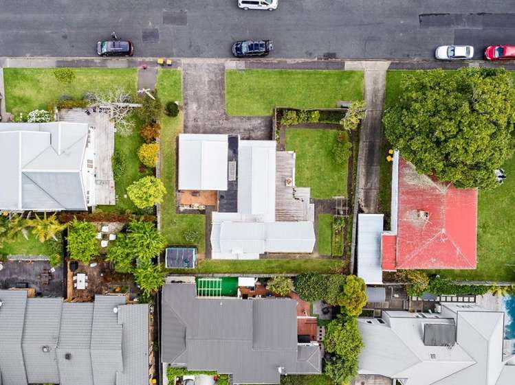 6 Fairfax Avenue Penrose_10