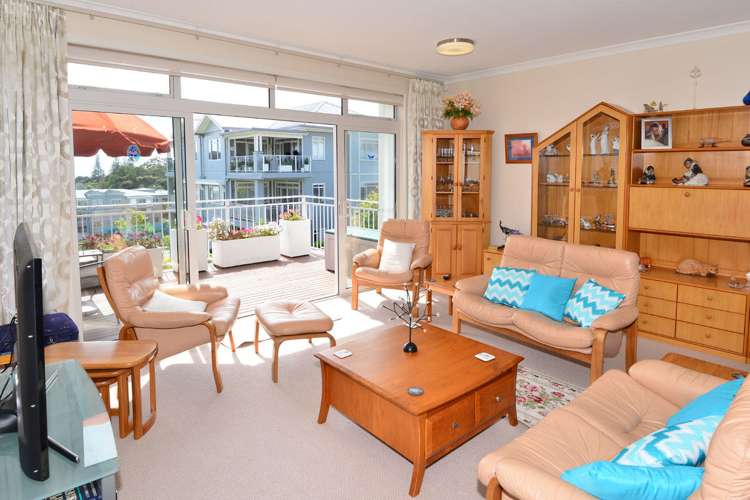 3 Park Lane Orewa_12