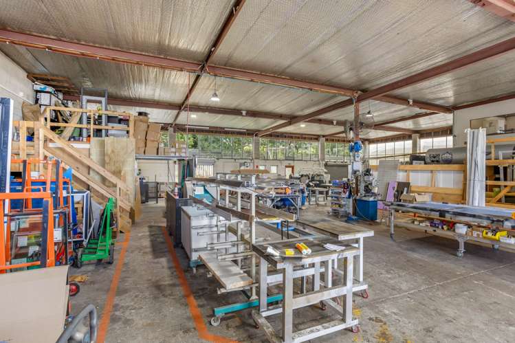 Unit B/70 Ellice Road Wairau Valley_3