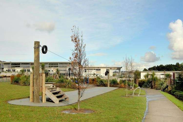 51 Norwood Drive Flat Bush_10