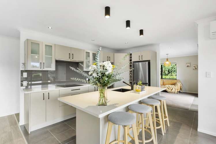 18 Blakewell Place Beachlands_1