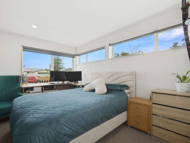 2/33F Springs Road Parakai Helensville_11