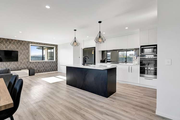 1/118 Brecon Road Stratford_7