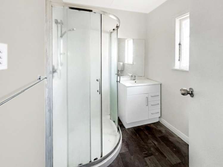 8 Colinton Place 11139_3