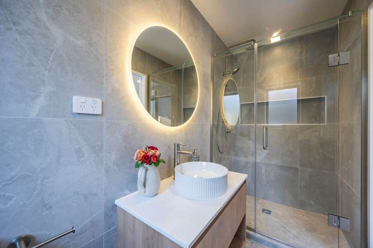57C Oaktree Avenue Browns Bay_17