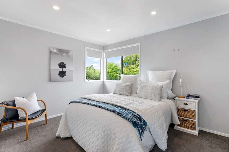 4 Bain Place Bucklands Beach_16