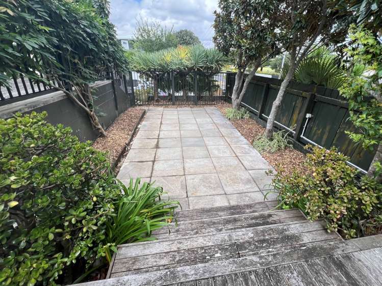 1 Colchester Avenue Glendowie_23