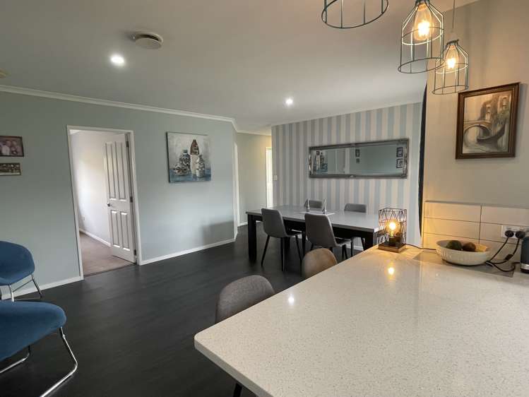 30 Kestrel Avenue Welcome Bay_14